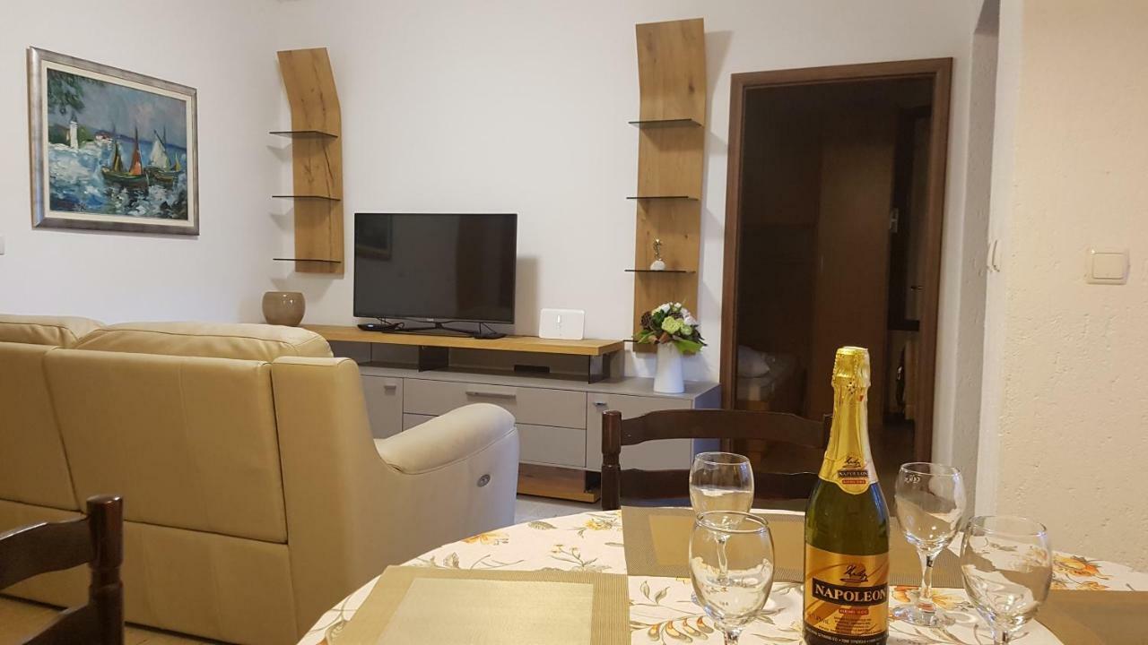 ראב Apartment Lavanda Garden מראה חיצוני תמונה
