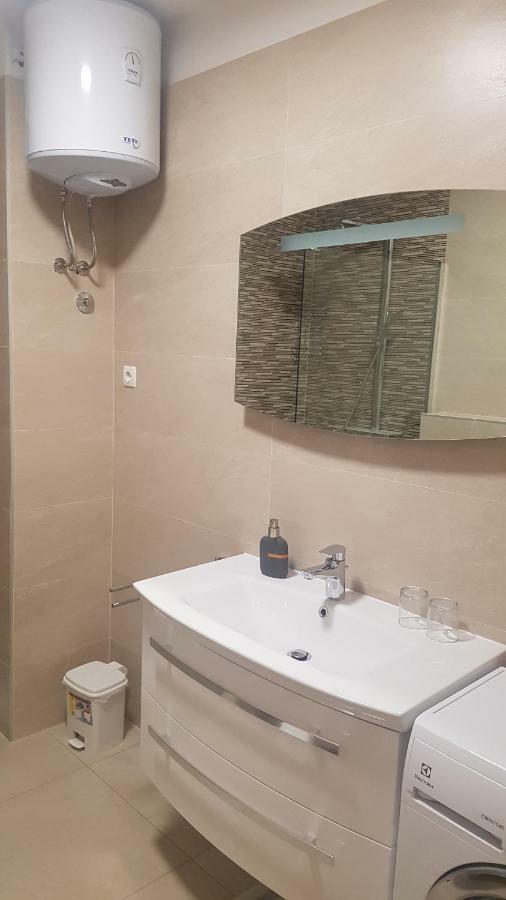 ראב Apartment Lavanda Garden מראה חיצוני תמונה