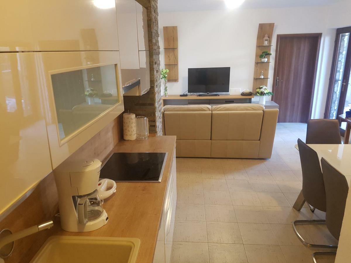 ראב Apartment Lavanda Garden מראה חיצוני תמונה