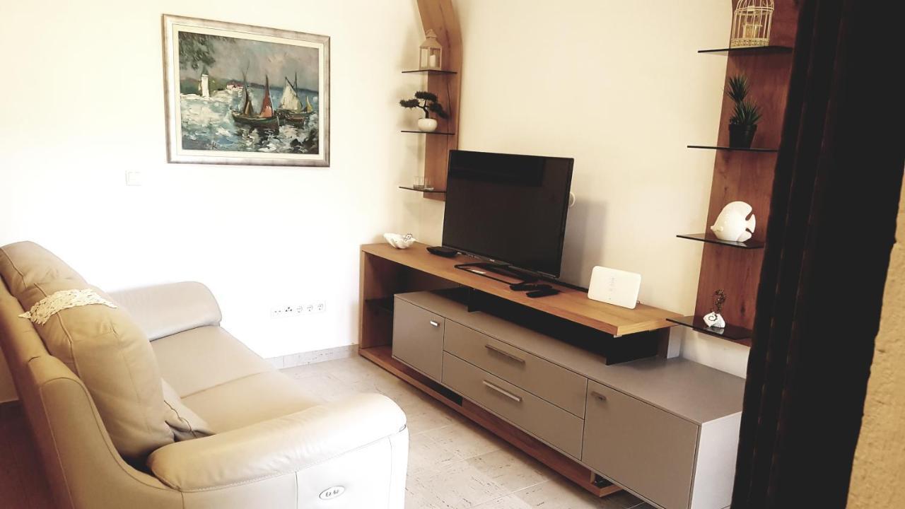 ראב Apartment Lavanda Garden מראה חיצוני תמונה