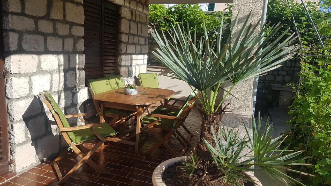 ראב Apartment Lavanda Garden מראה חיצוני תמונה